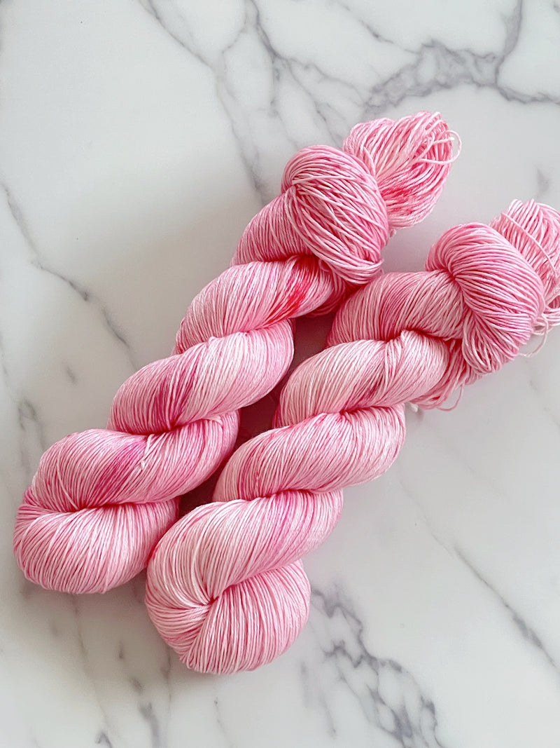 <受注販売> Rosy Mood - Silky Sock