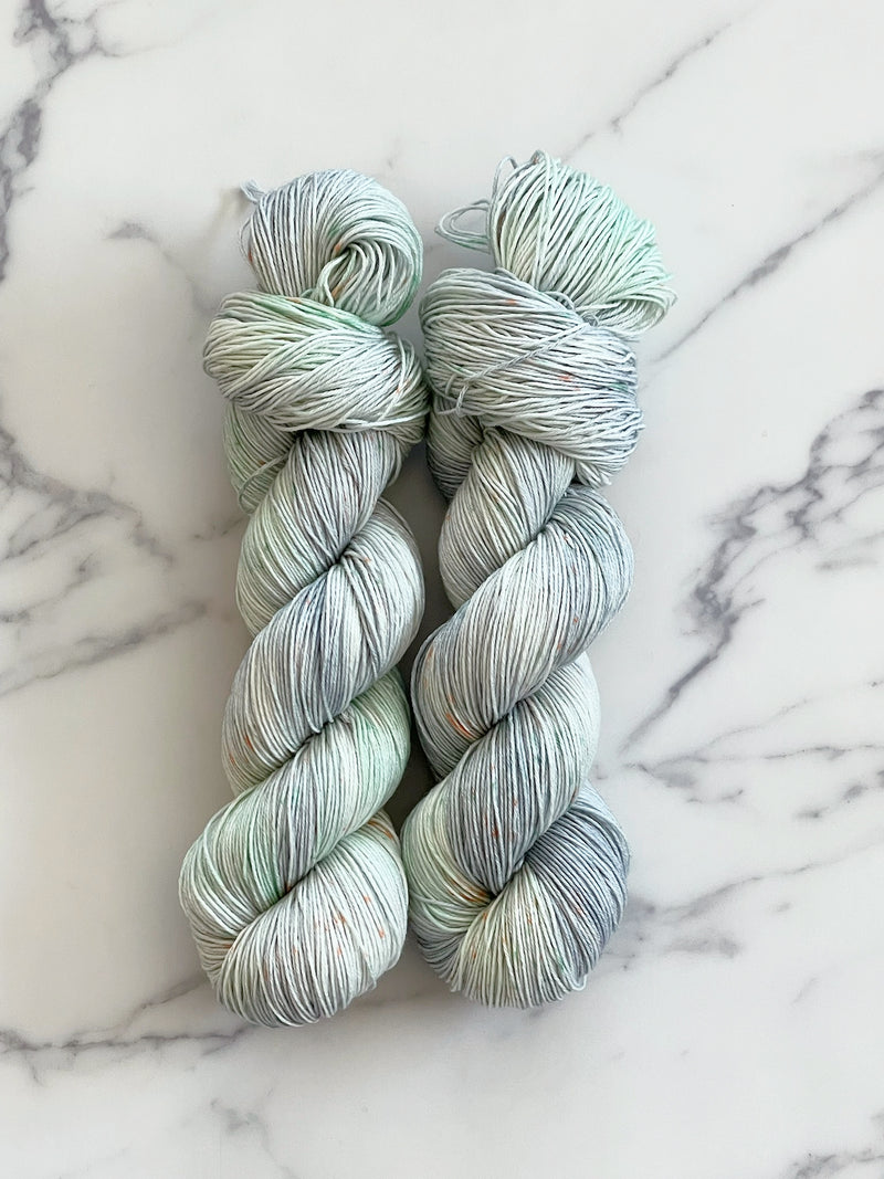 <受注販売> Blessed Rain - Silky Sock