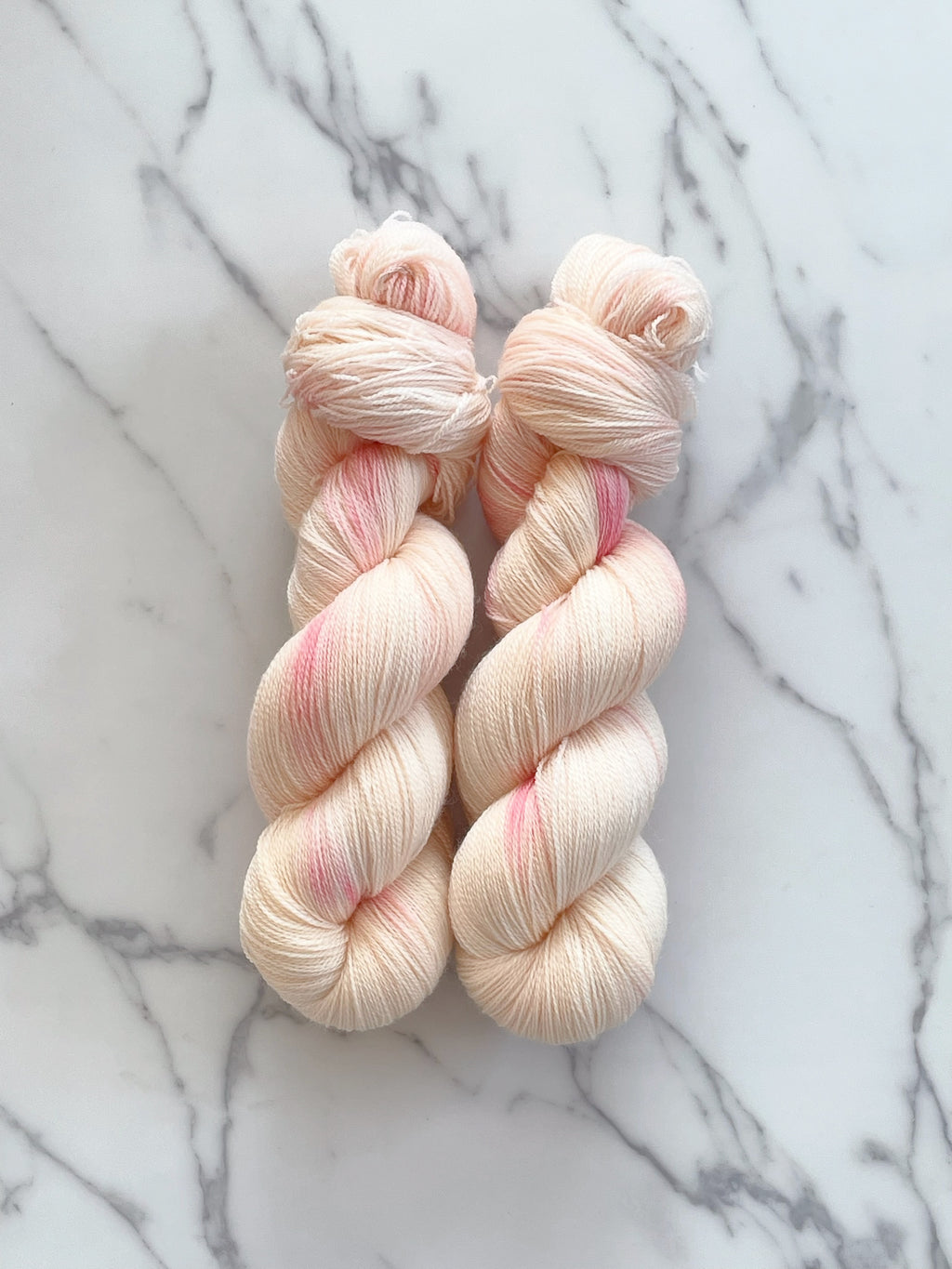 Serendipity 250 - Happy Lace