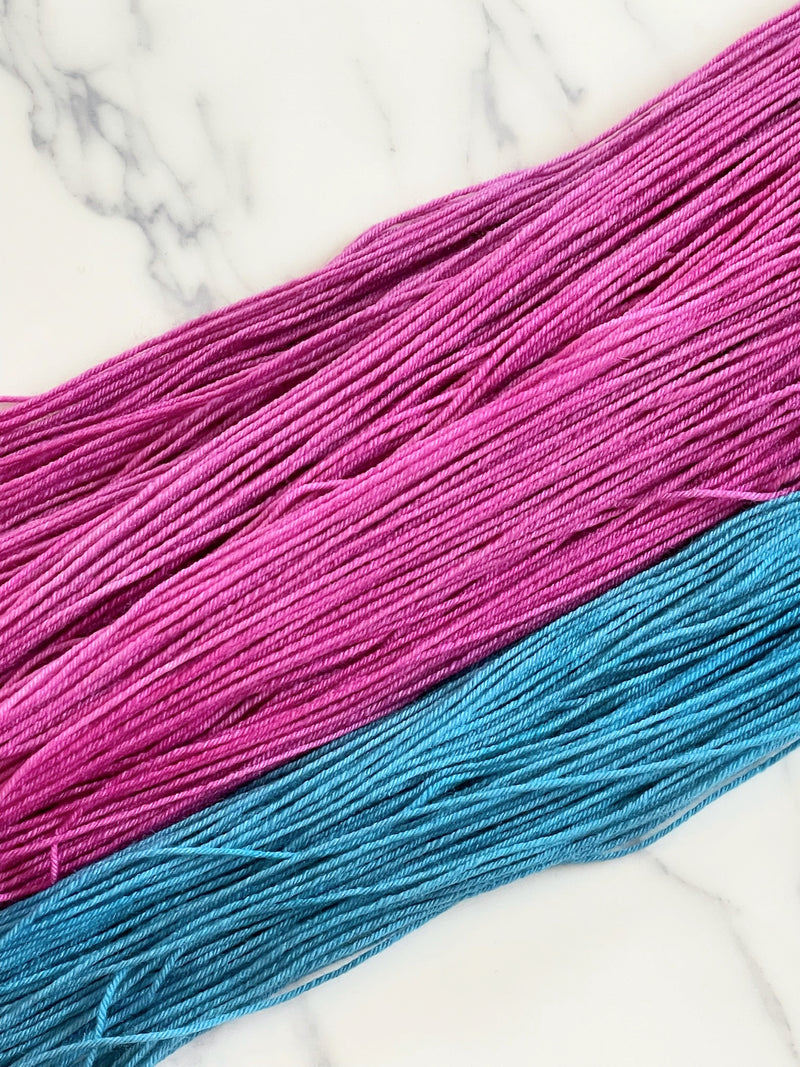 Azalea – Sock (Sock Set)